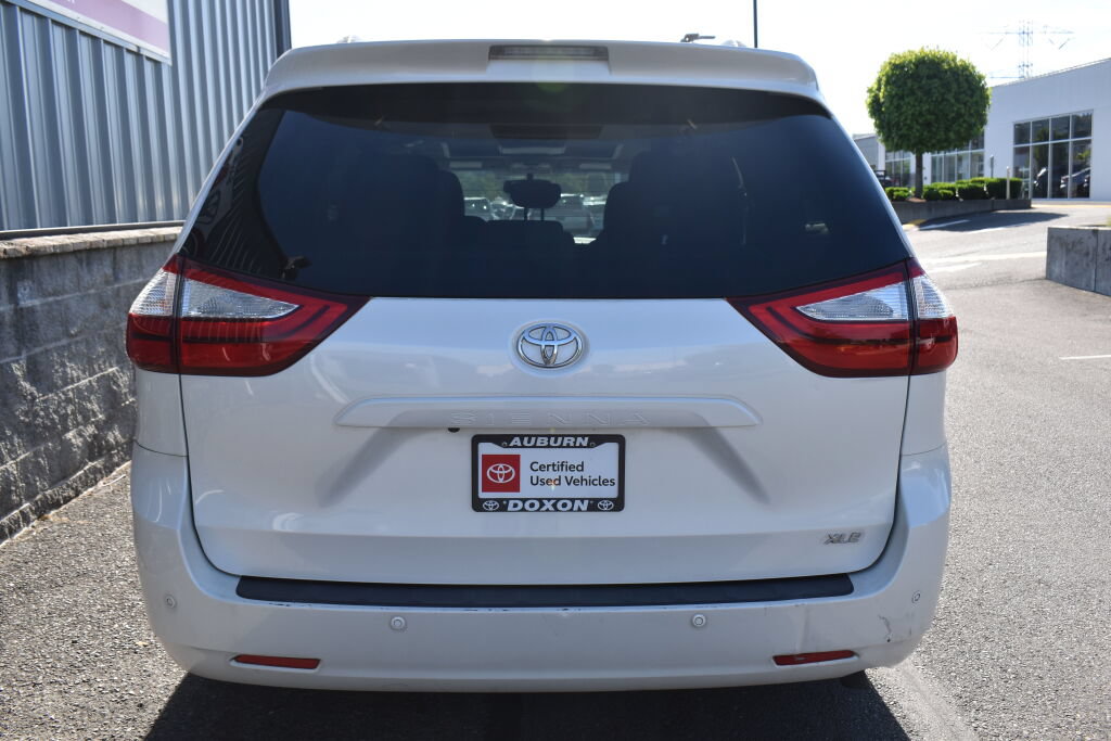 Certified 2016 Toyota Sienna XLE w/ XLE Navigation Package FWD image 6