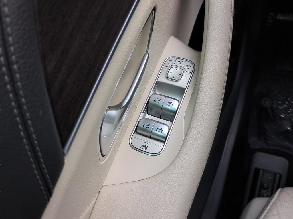 Used 2021 Mercedes-Benz GLE 450 4MATIC image 20