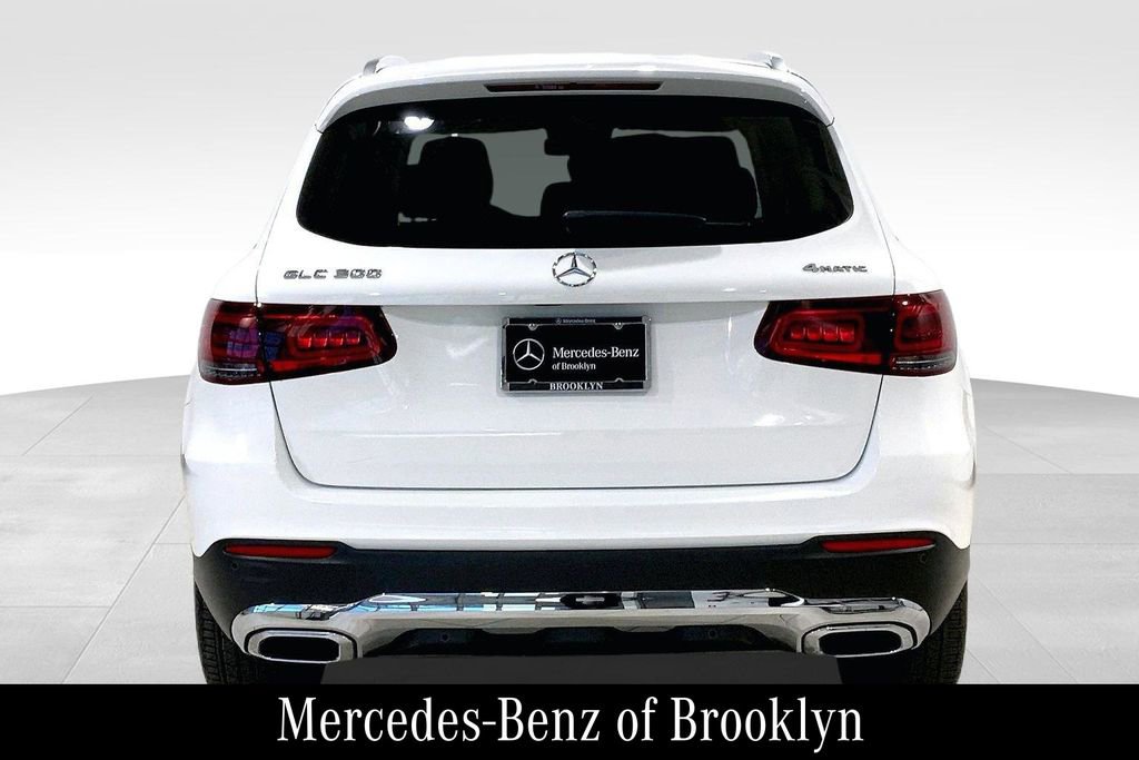 Used 2022 Mercedes-Benz GLC 300 4MATIC image 6