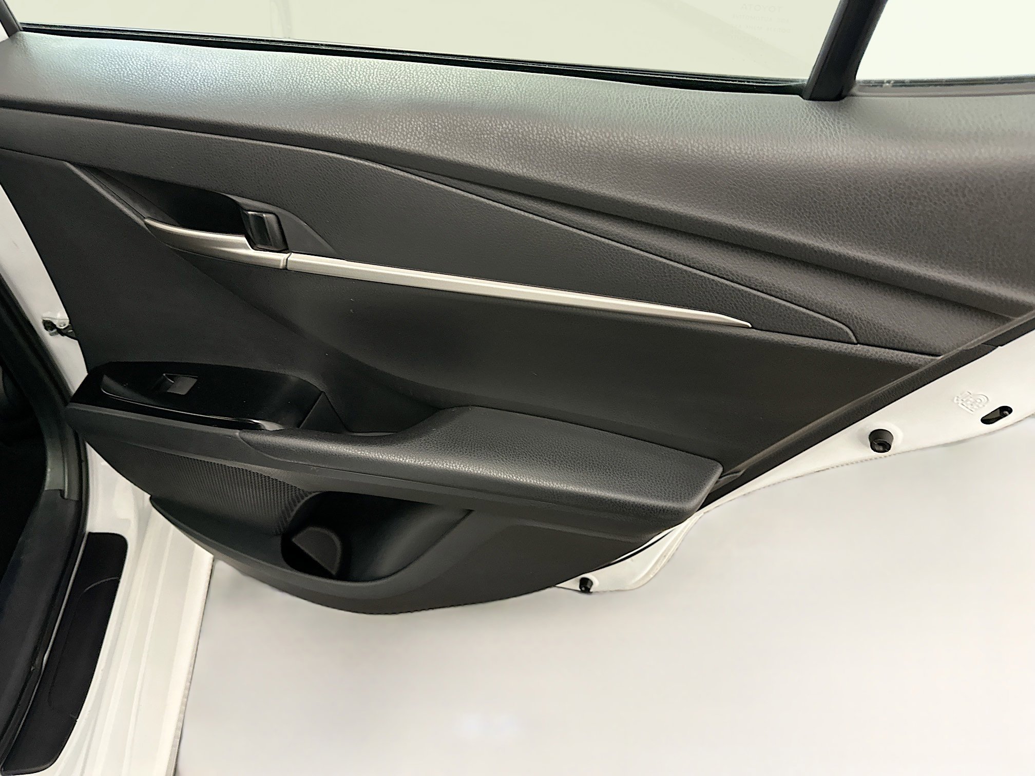 Used 2025 Toyota Camry LE image 31