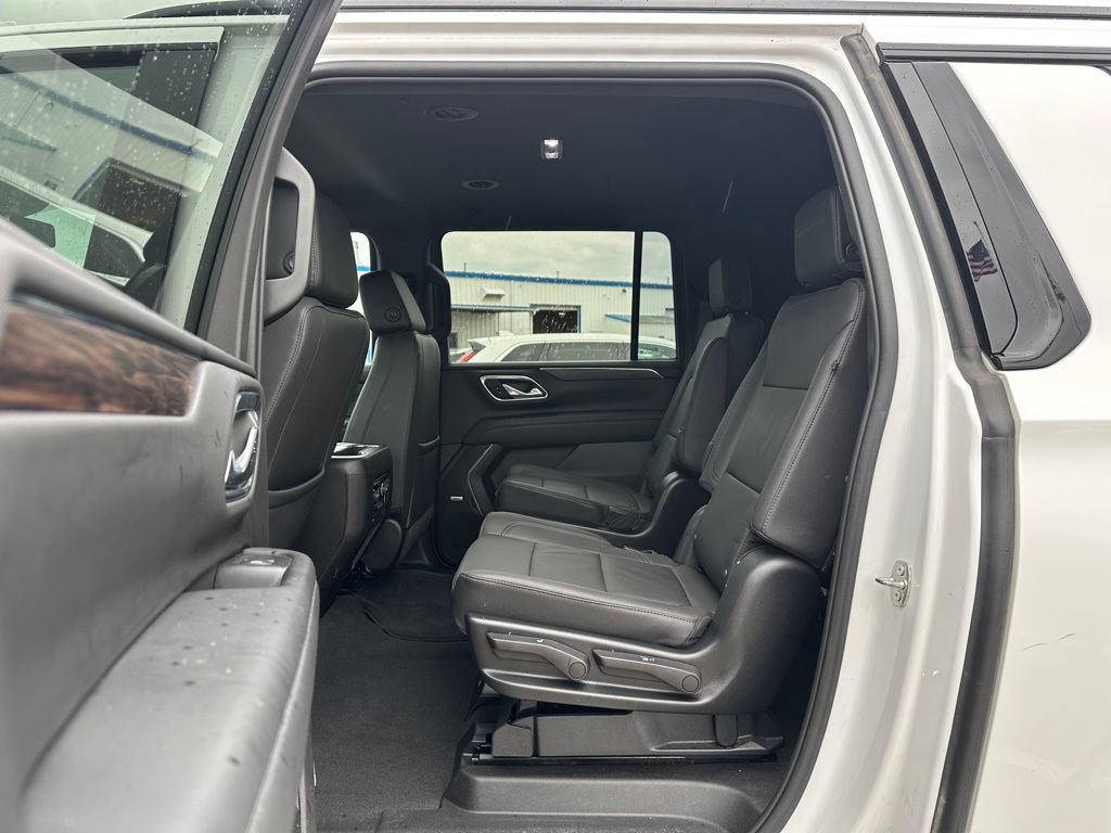Certified 2023 Chevrolet Suburban Z71 AWD/4WD image 9
