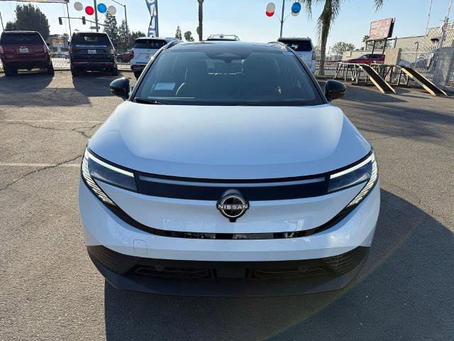 New 2026 Nissan Leaf Platinum+ w/ Cargo Package (Platinum+) image 2