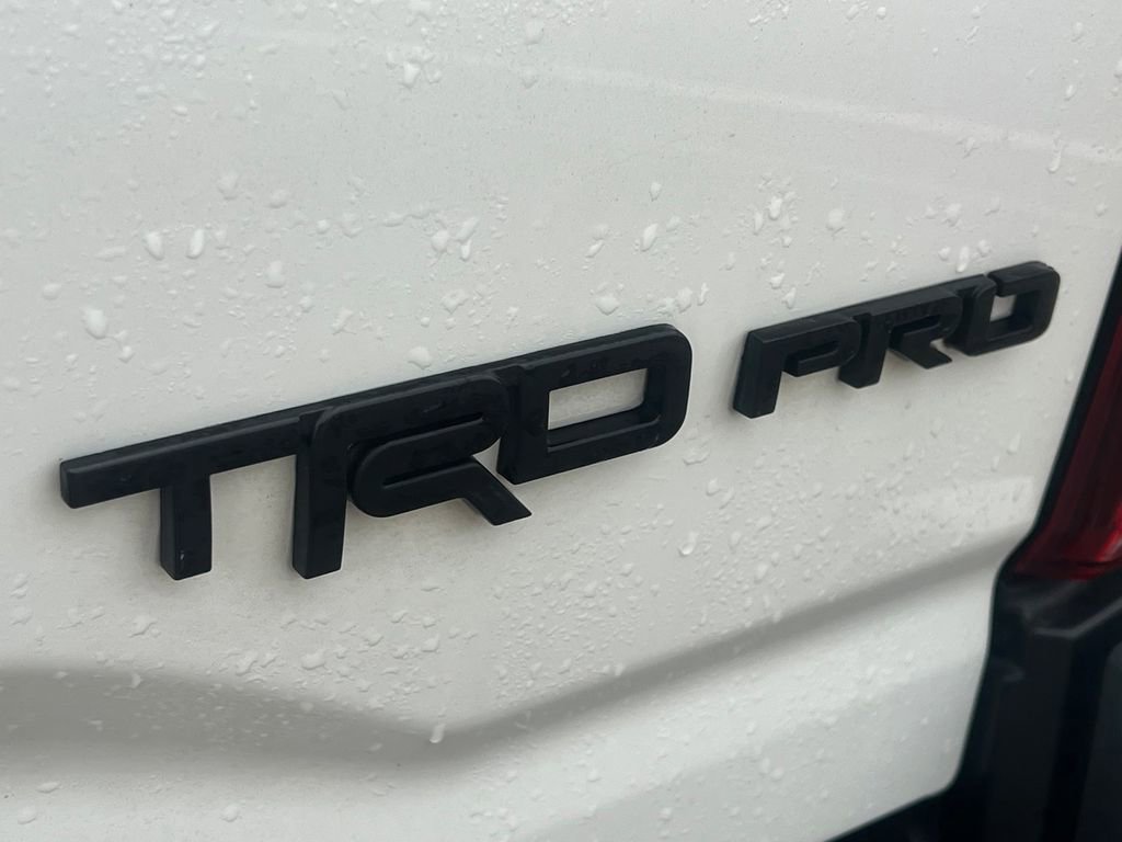 Used 2019 Toyota Tacoma TRD Off-Road w/ Technology Package image 15