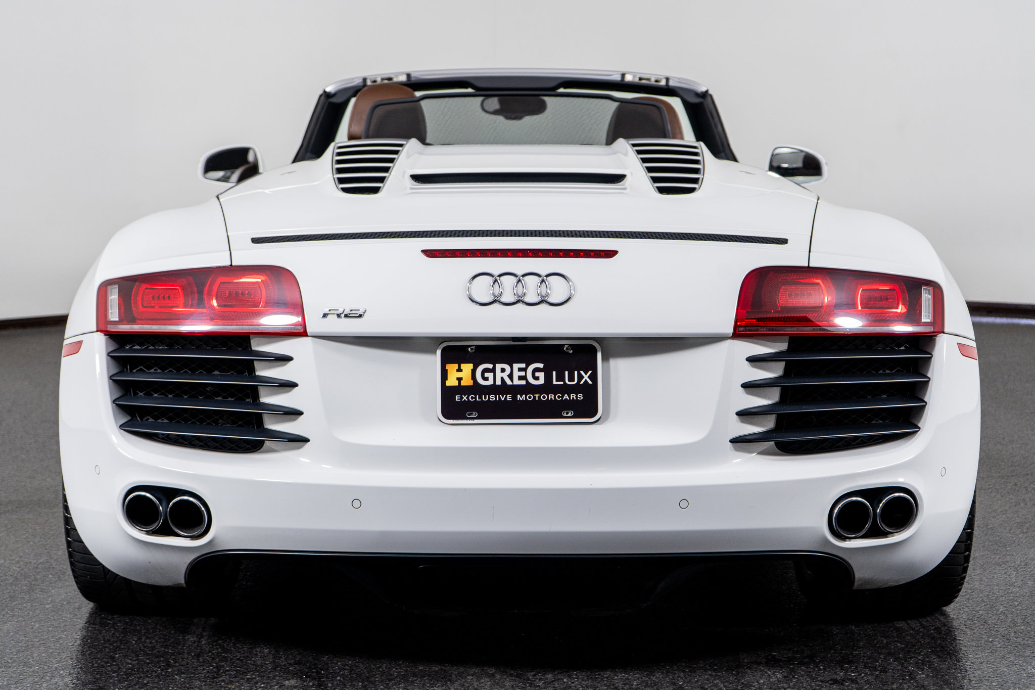 Used 2011 Audi R8 V8 image 11