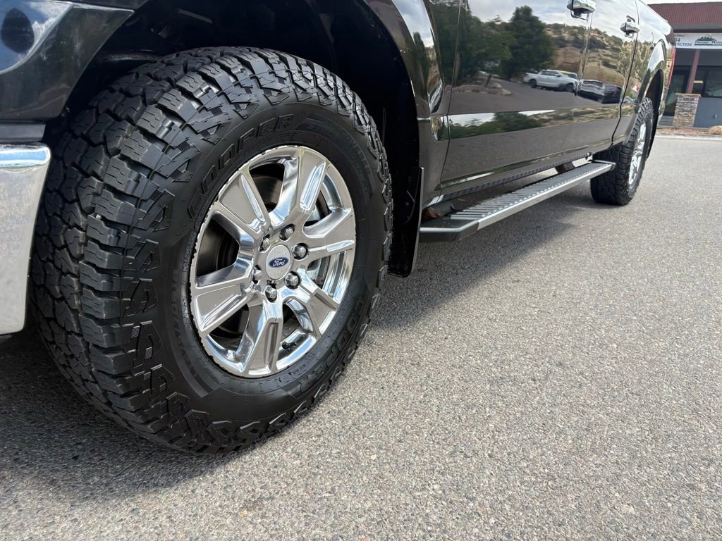 Used 2016 Ford F150 XLT w/ Equipment Group 302A Luxury AWD/4WD image 12