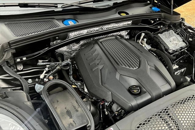 Used 2022 Porsche Macan image 31