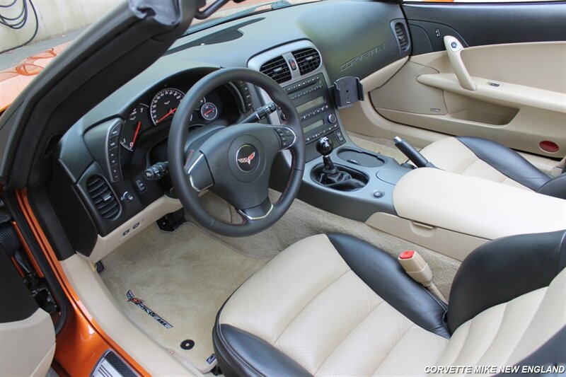 Used 2007 Chevrolet Corvette Convertible w/ Preferred Equipment Group RWD image 35