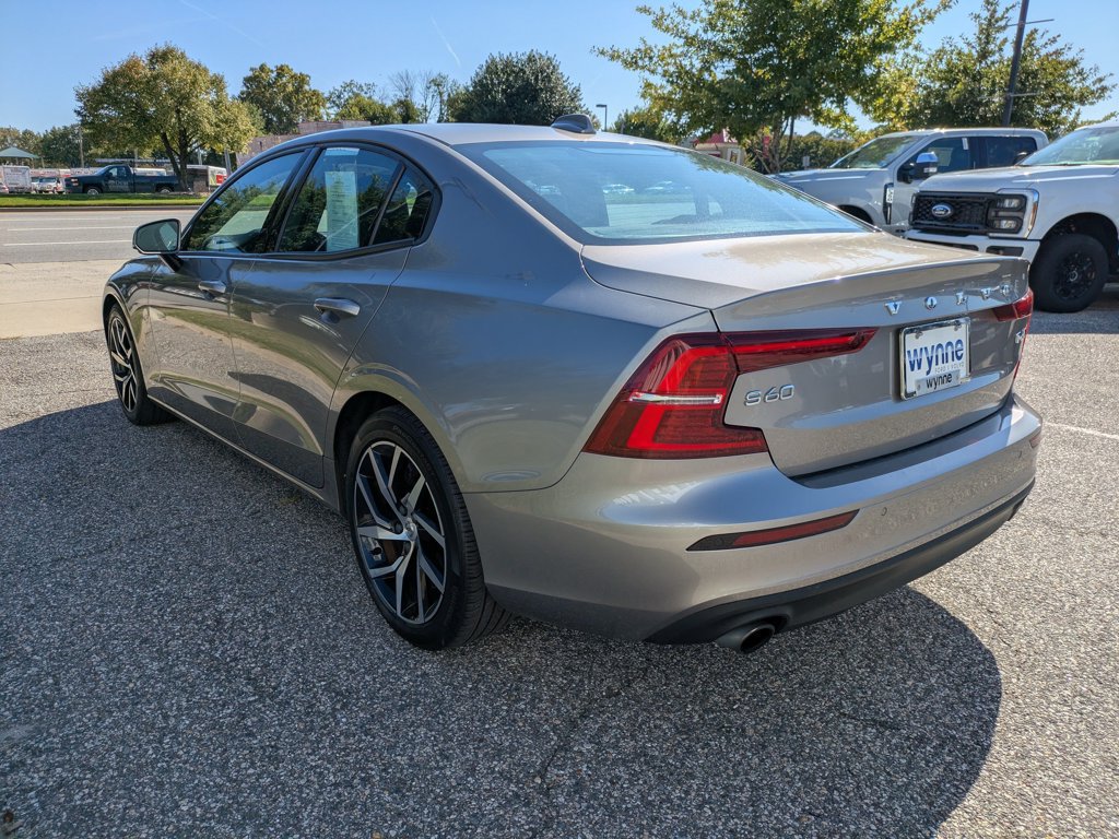 Used 2019 Volvo S60 T6 Momentum w/ Multimedia Package AWD/4WD image 6