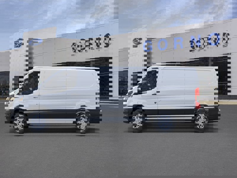 New 2026 Ford E-Transit Low Roof RWD image 3