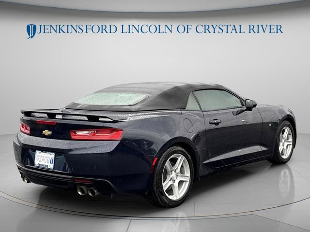 Used 2016 Chevrolet Camaro LT RWD image 3