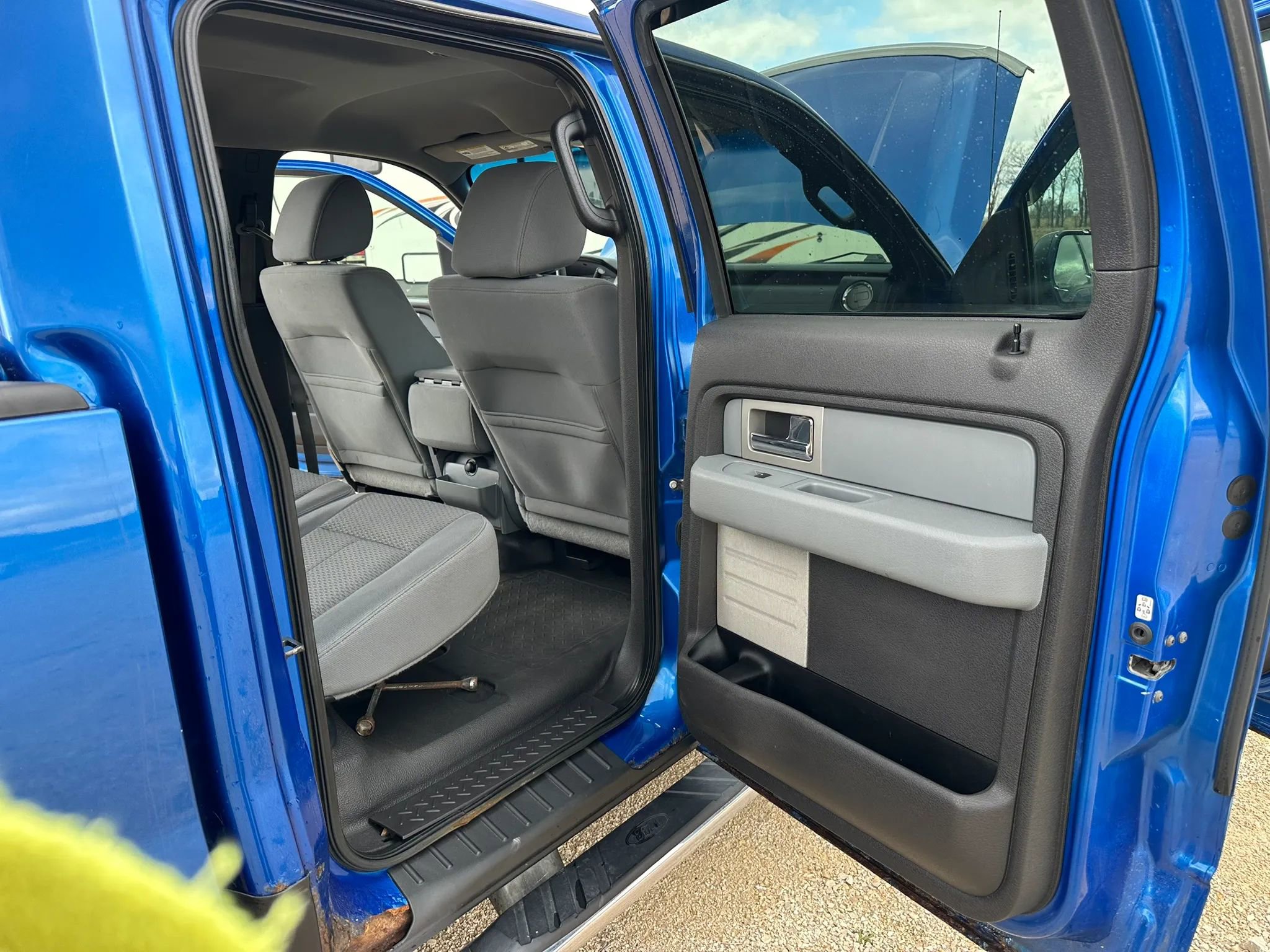 Used 2011 Ford F150 XLT w/ XTR Pkg AWD/4WD image 12