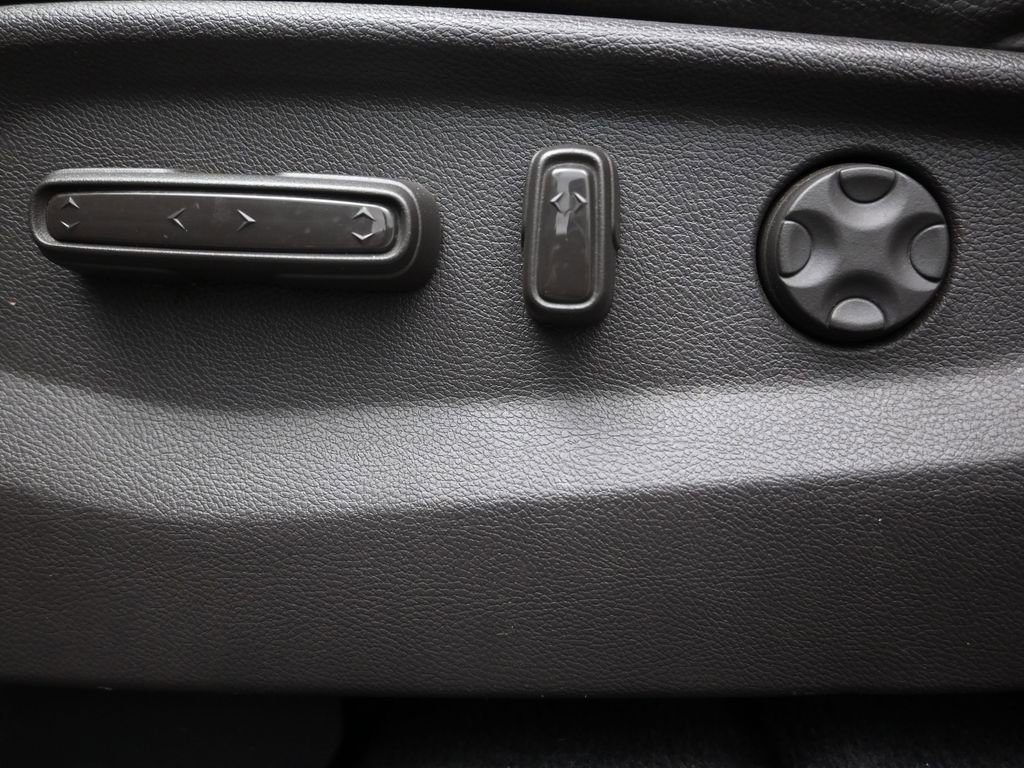 Used 2019 Honda Odyssey EX-L image 24