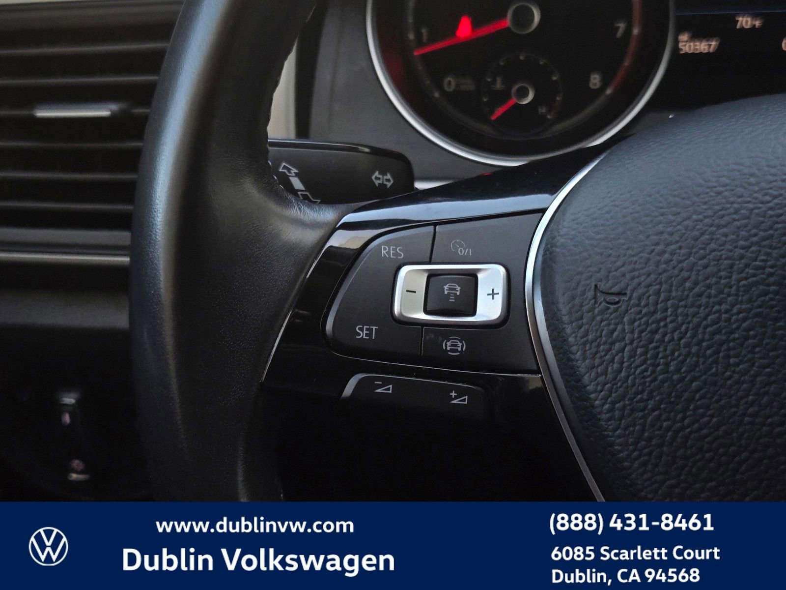 Certified 2020 Volkswagen Atlas SE w/ Panoramic Sunroof Package FWD image 23