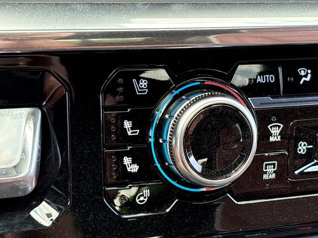 New 2026 GMC Sierra 1500 Denali Ultimate AWD/4WD image 9