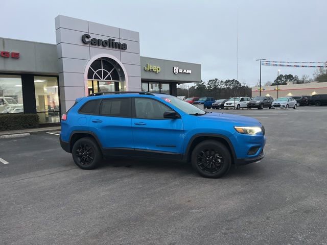 Used 2023 Jeep Cherokee Altitude Lux image 2