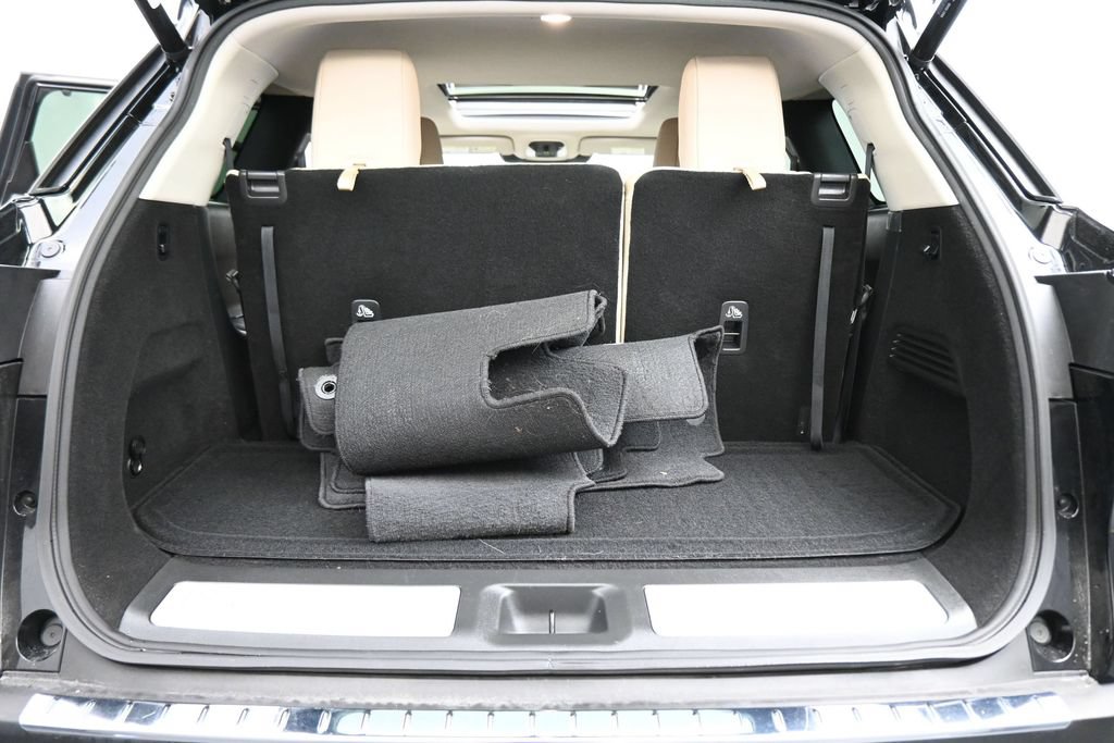 Used 2023 INFINITI QX60 Luxe w/ Cargo Package FWD image 22