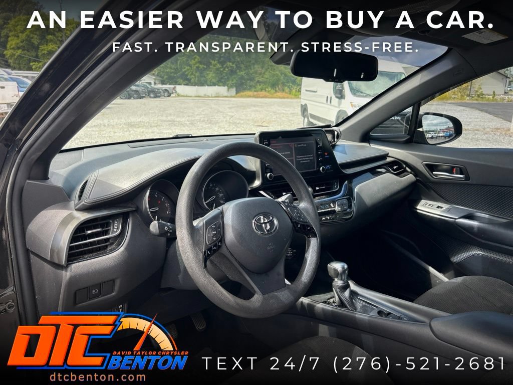 Used 2019 Toyota C-HR LE FWD image 7