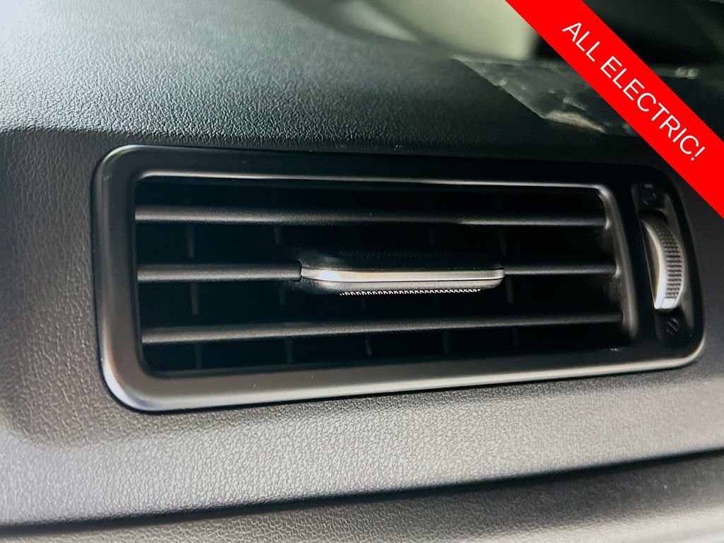 Certified 2024 Kia EV6 Light AWD/4WD image 26