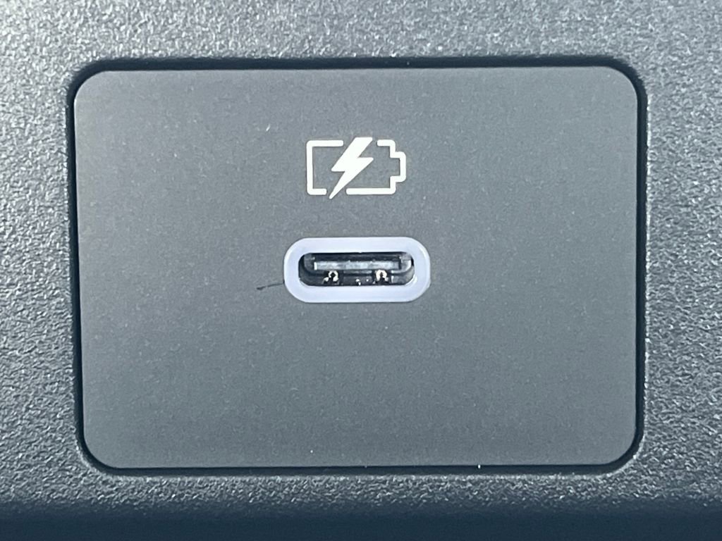 New 2026 Nissan Sentra SR w/ SR Premium Package FWD image 35