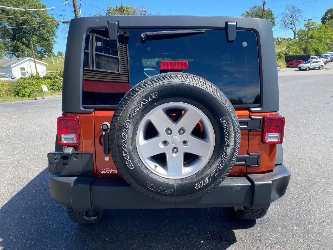 Used 2014 Jeep Wrangler Unlimited Sport w/ Quick Order Package 24S AWD/4WD image 4