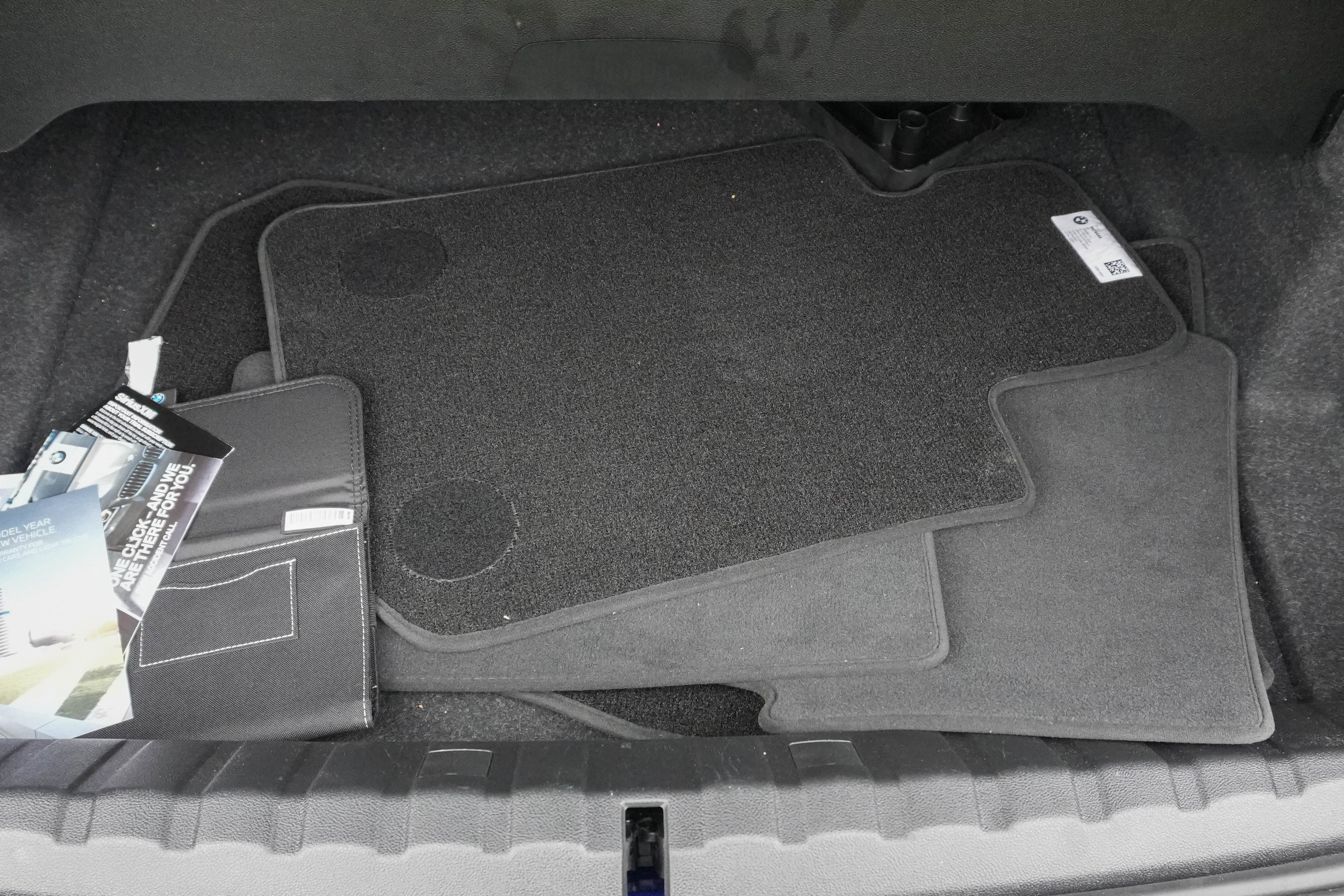 Certified 2026 BMW M440i Convertible RWD image 41