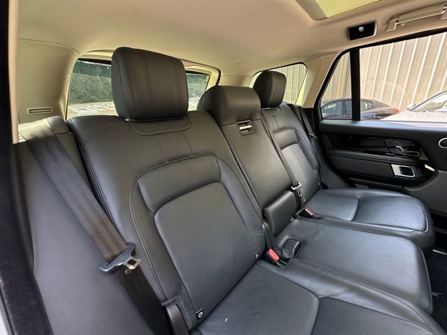 Used 2020 Land Rover Range Rover HSE image 44