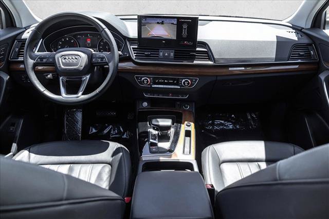 Certified 2023 Audi Q5 2.0T Premium w/ Convenience Package AWD/4WD image 20