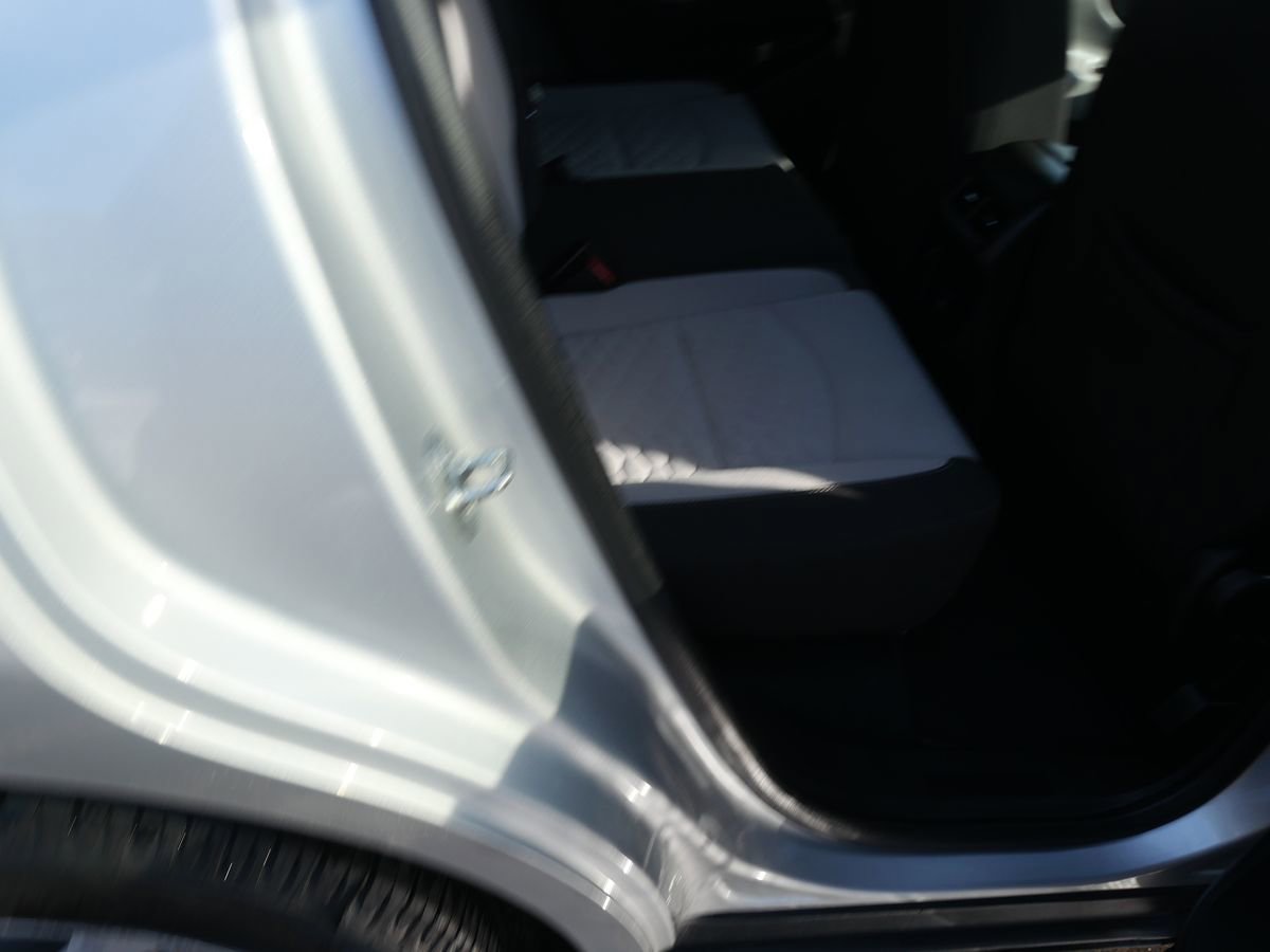 Used 2021 Chevrolet Equinox LS w/ LS Convenience Package AWD/4WD image 22