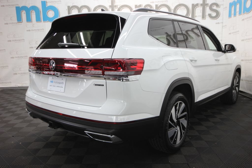 Used 2025 Volkswagen Atlas SE AWD/4WD image 8