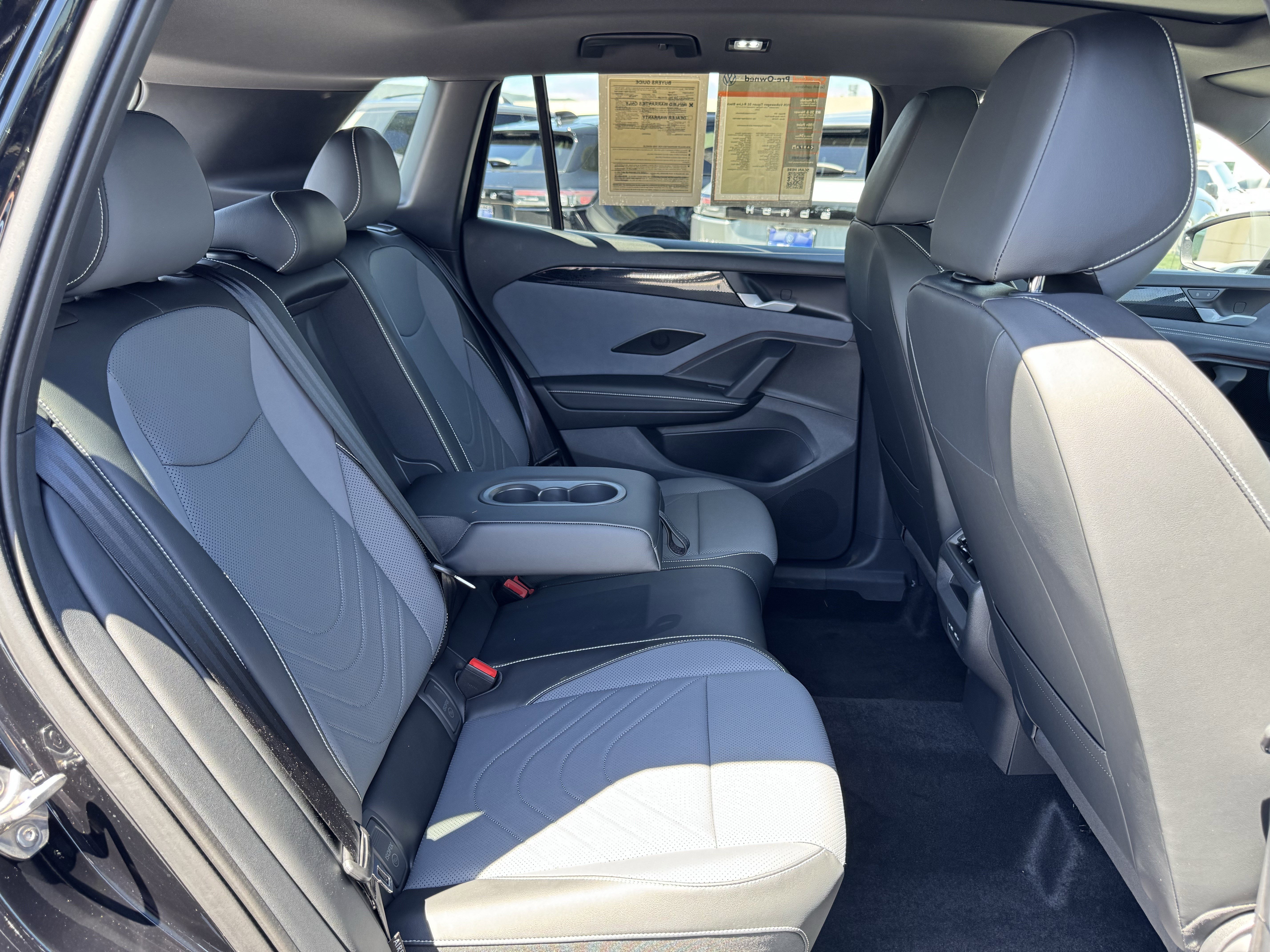 Certified 2026 Volkswagen Tiguan SE R-Line AWD/4WD image 35