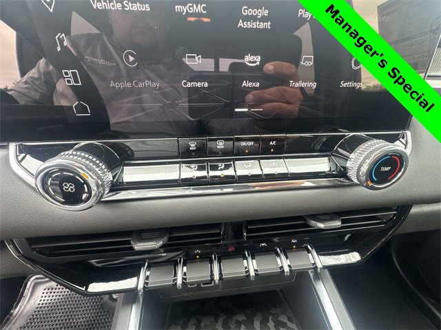 New 2025 GMC Canyon Elevation image 18