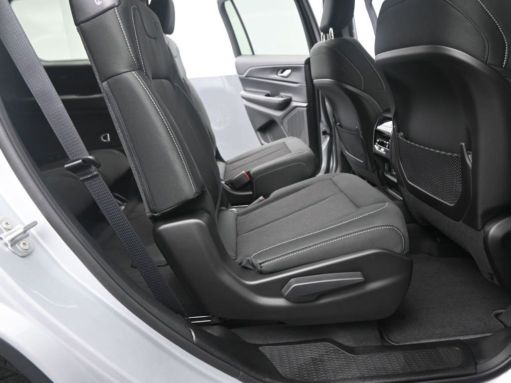 New 2025 Jeep Grand Cherokee L Laredo w/ Luxury Tech Group I image 16