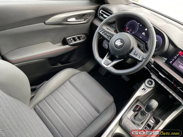 Certified 2025 Dodge Hornet GT w/ Cold Weather Group image 20