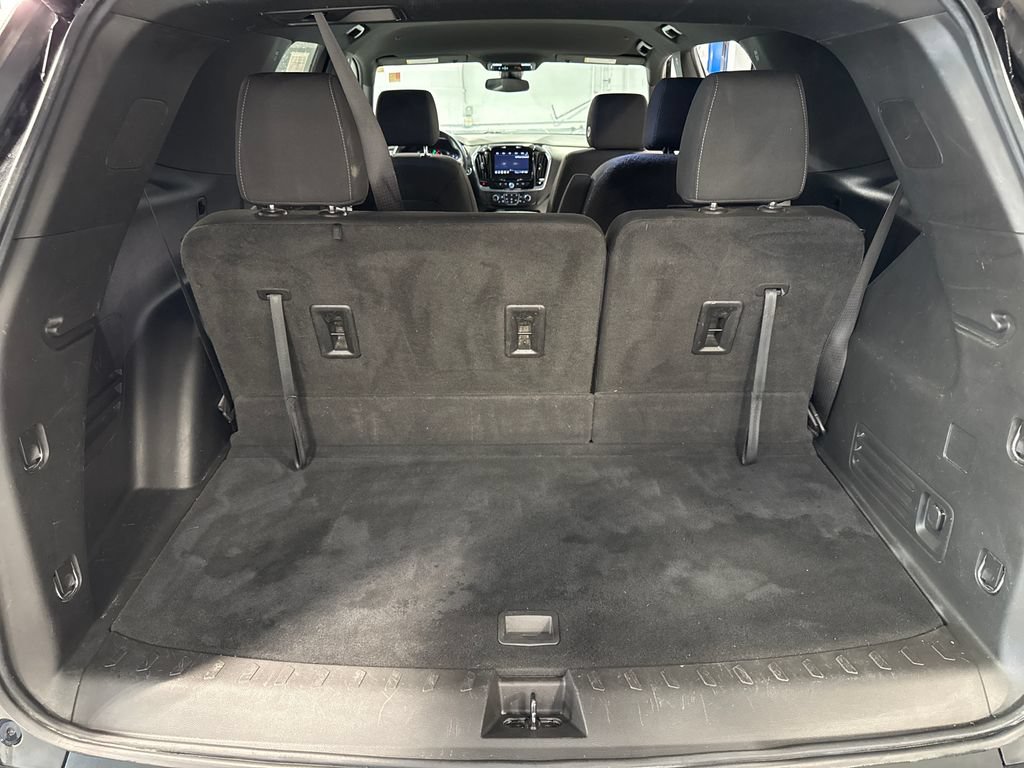 Used 2022 Chevrolet Traverse LT AWD/4WD image 44