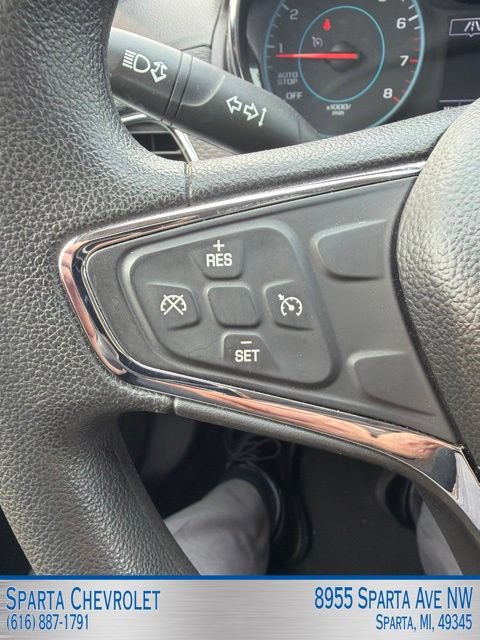 Used 2018 Chevrolet Cruze LT w/ Convenience Package FWD image 13