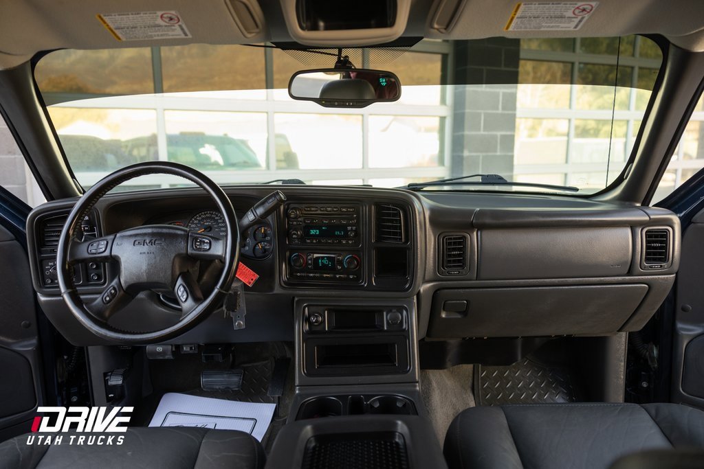 Used 2007 GMC Sierra 3500 SLT w/ Skid Plate Package image 21