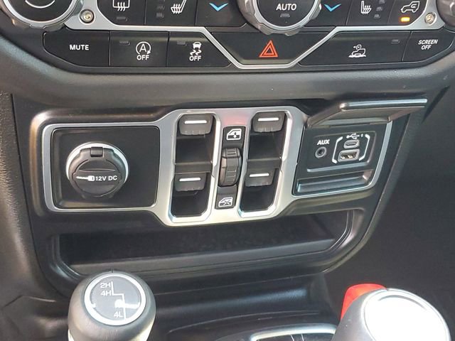 Used 2025 Jeep Gladiator Sport AWD/4WD image 19