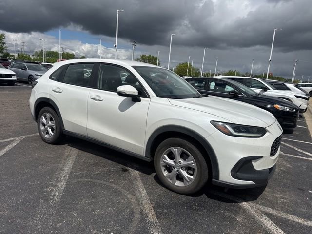 Used 2023 Honda HR-V LX image 7