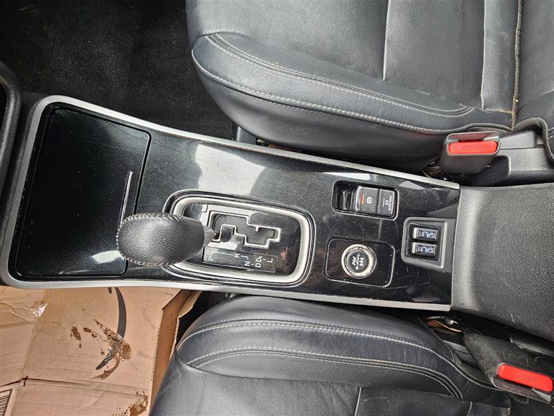 Used 2019 Mitsubishi Outlander SE image 17