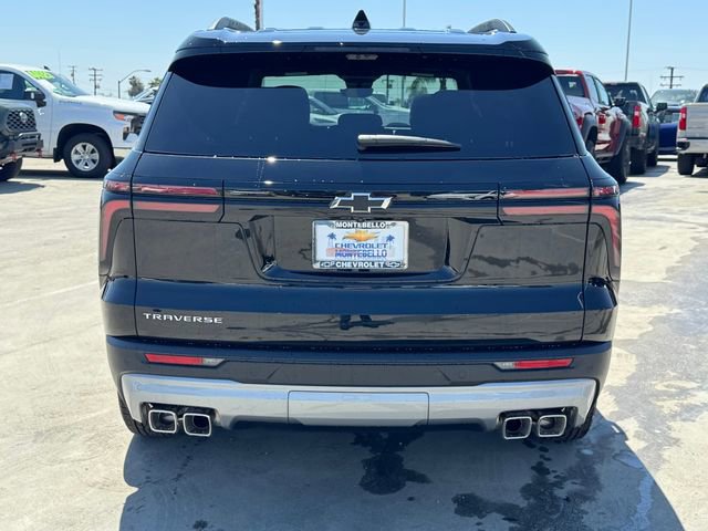 New 2026 Chevrolet Traverse LT w/ Sun and Wheel Package FWD image 4