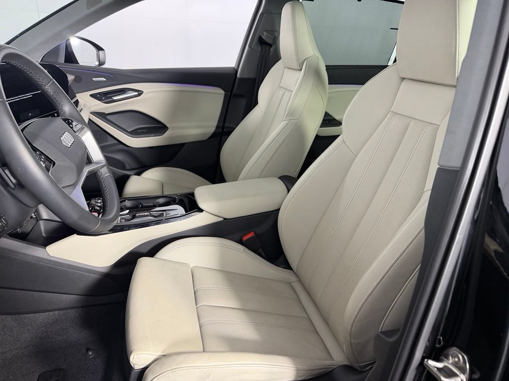 Used 2025 Audi Q6 e-tron Premium Plus w/ Premium Plus AWD/4WD image 23