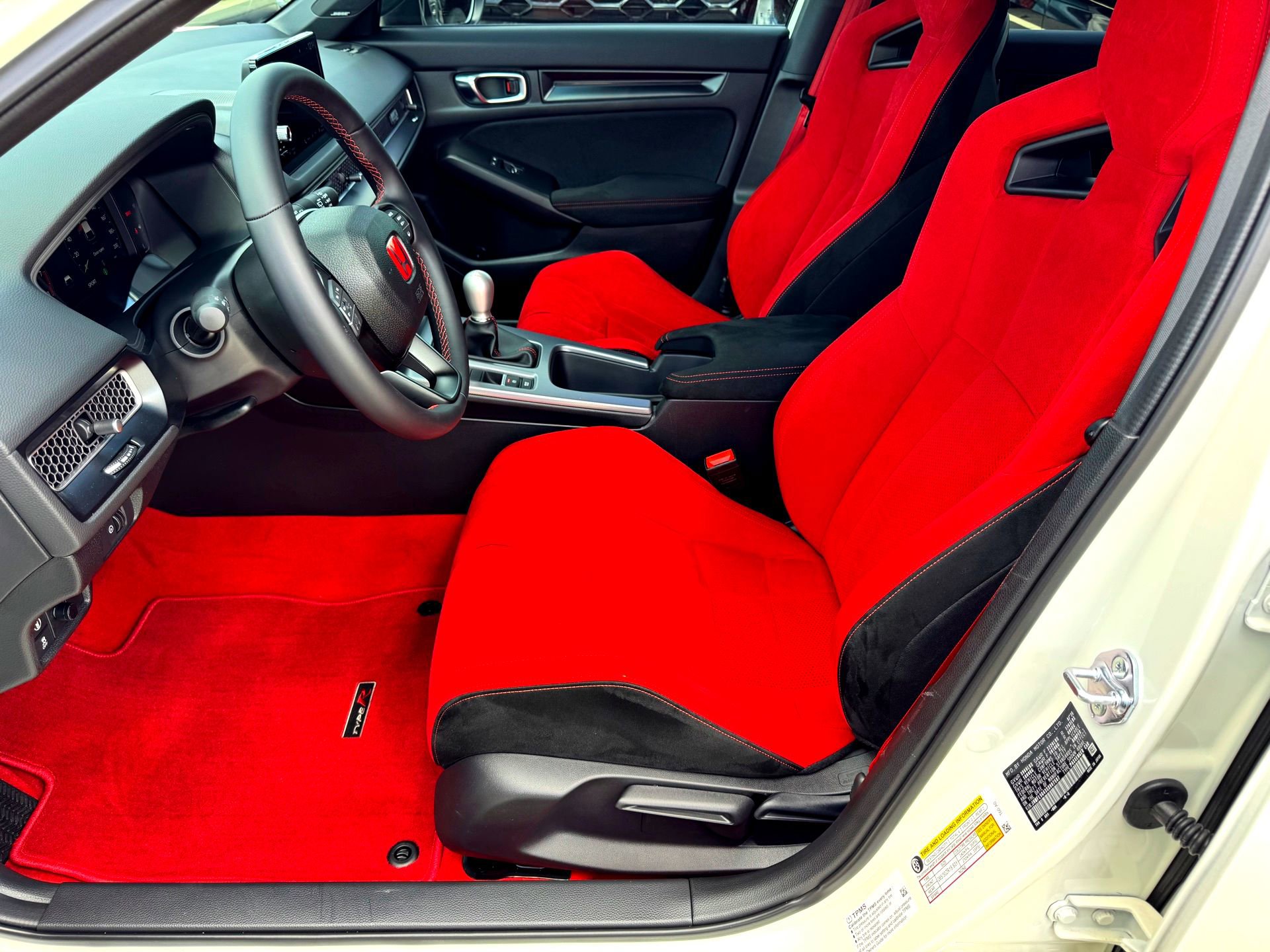 Used 2025 Honda Civic Type R image 19