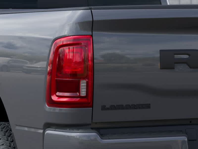 New 2027 RAM 2500 Laramie AWD/4WD image 9