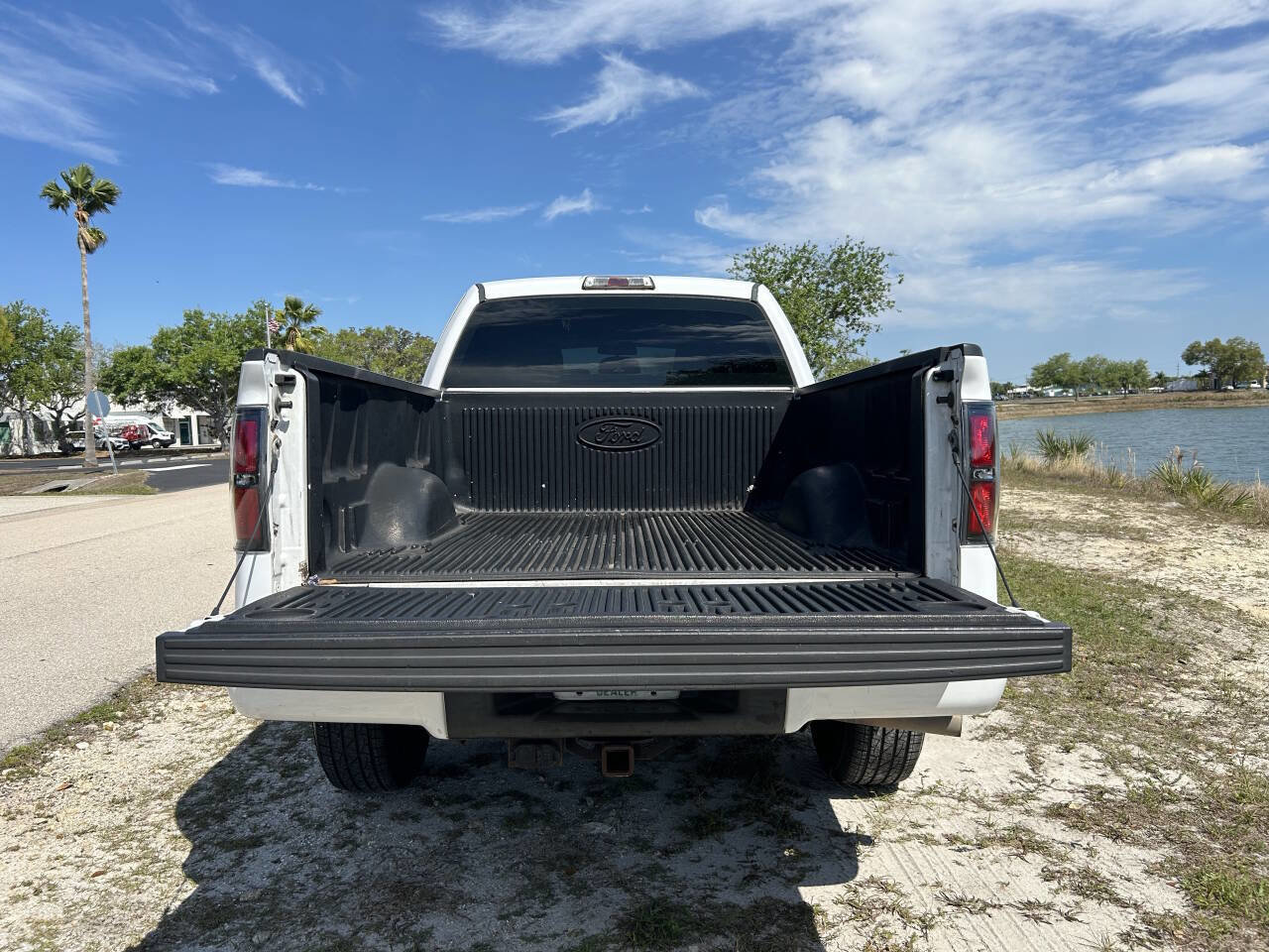 Used 2013 Ford F150 STX w/ Mid Equipment Group AWD/4WD image 10