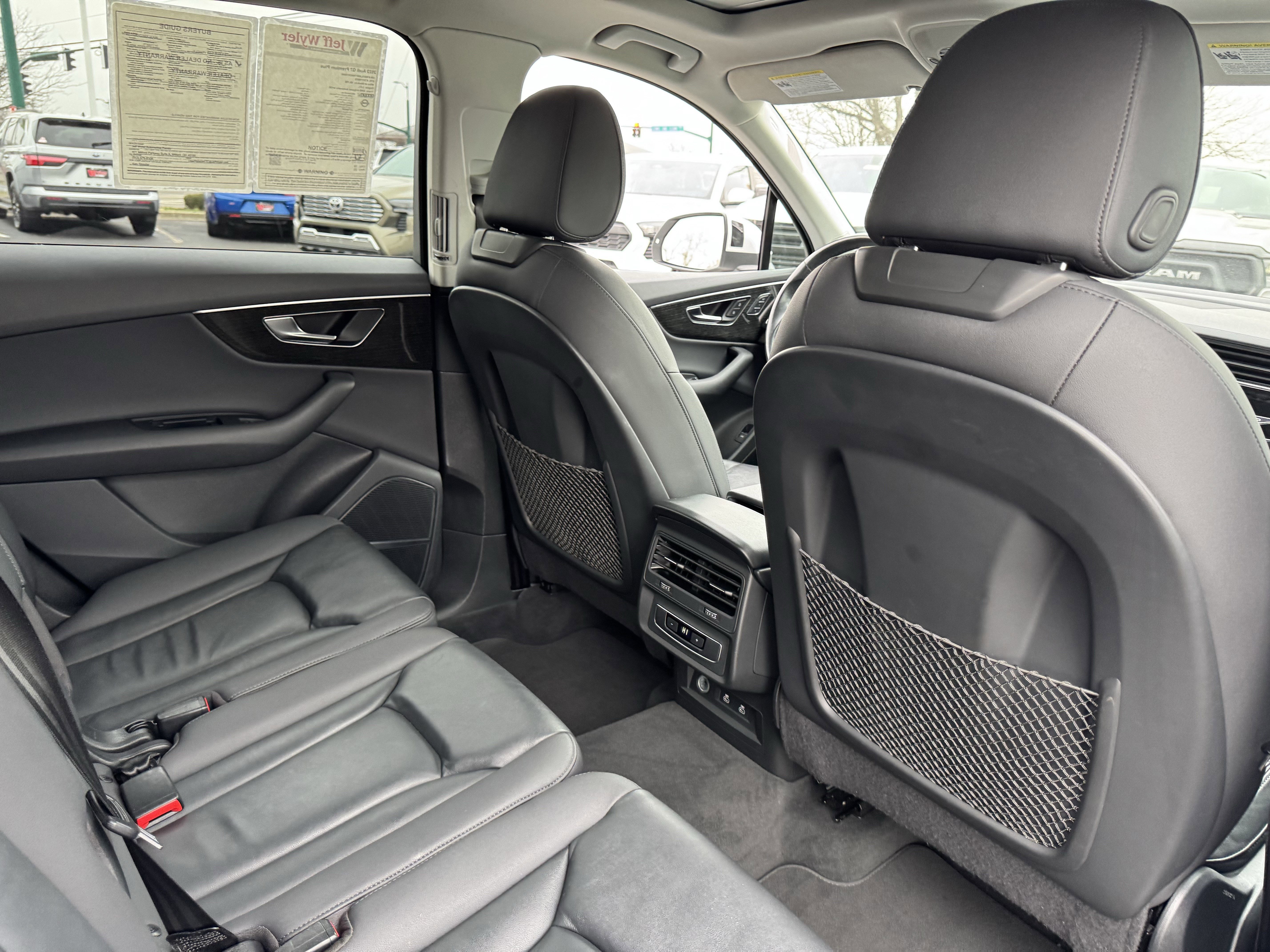 Used 2022 Audi Q7 Premium Plus image 39