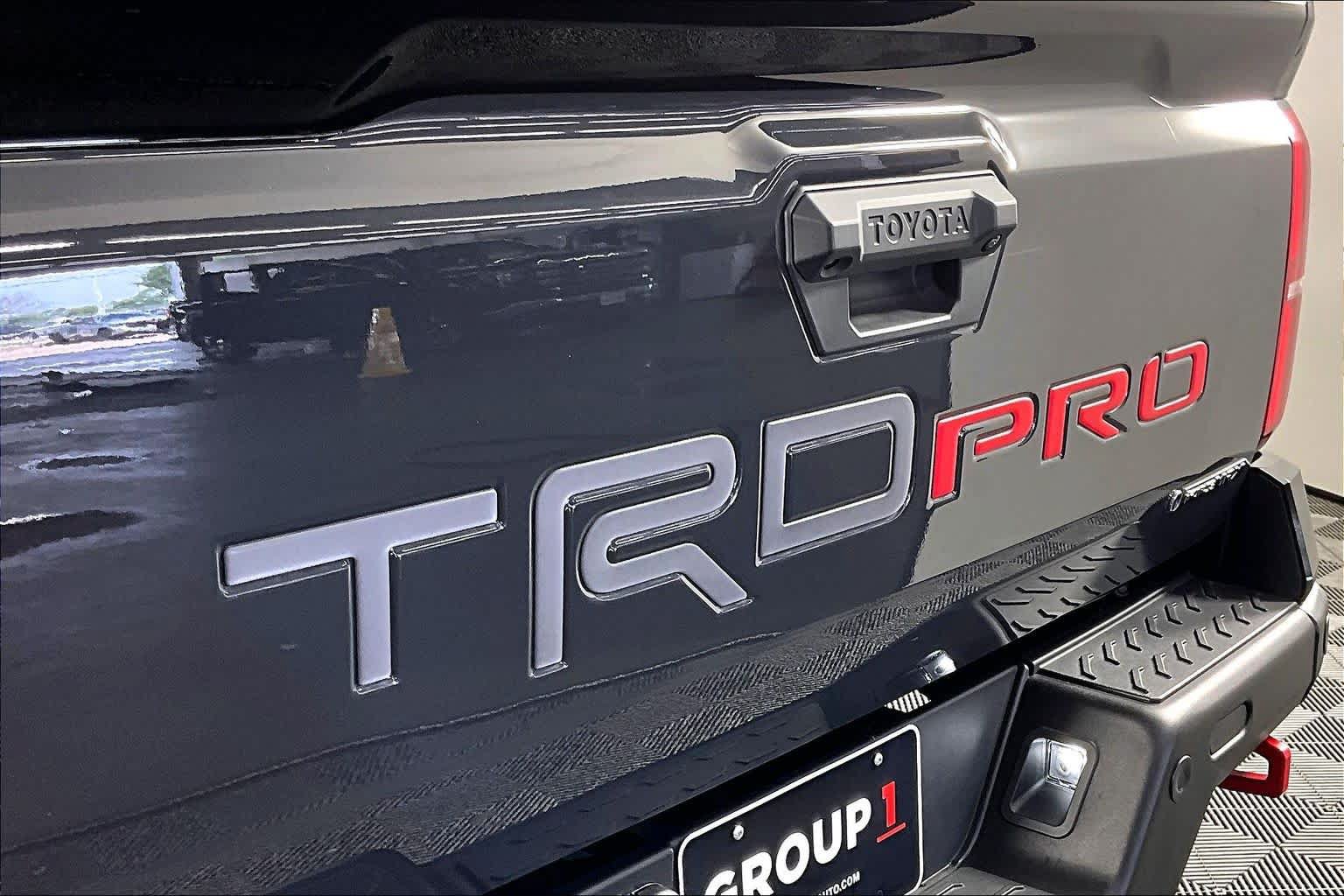 Used 2025 Toyota Tacoma TRD Pro AWD/4WD image 30
