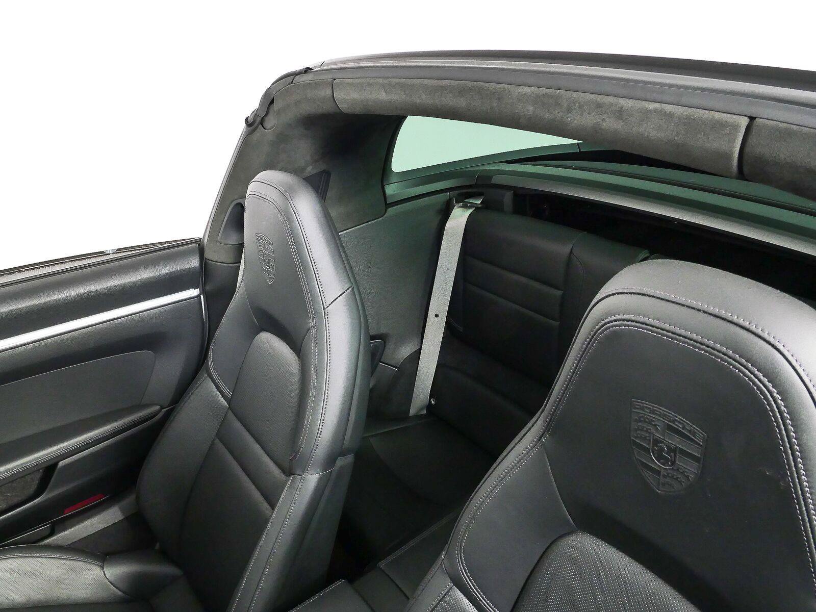 Certified 2024 Porsche 911 Targa 4S w/ Premium Package AWD/4WD image 20