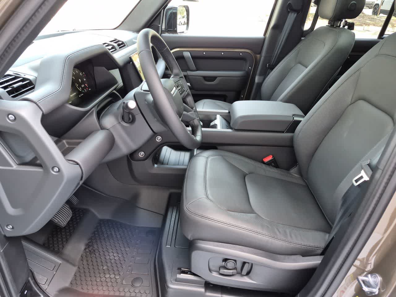 New 2026 Land Rover Defender 110 S AWD/4WD image 16