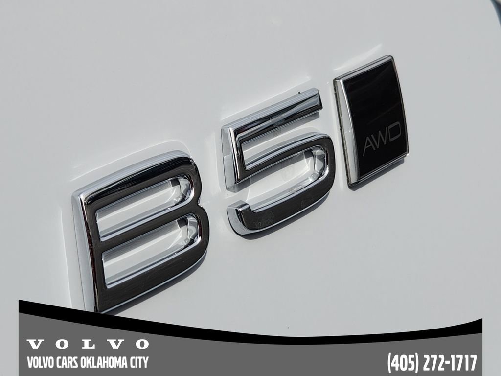 New 2026 Volvo XC40 B5 Plus w/ Protection Package Premier image 10