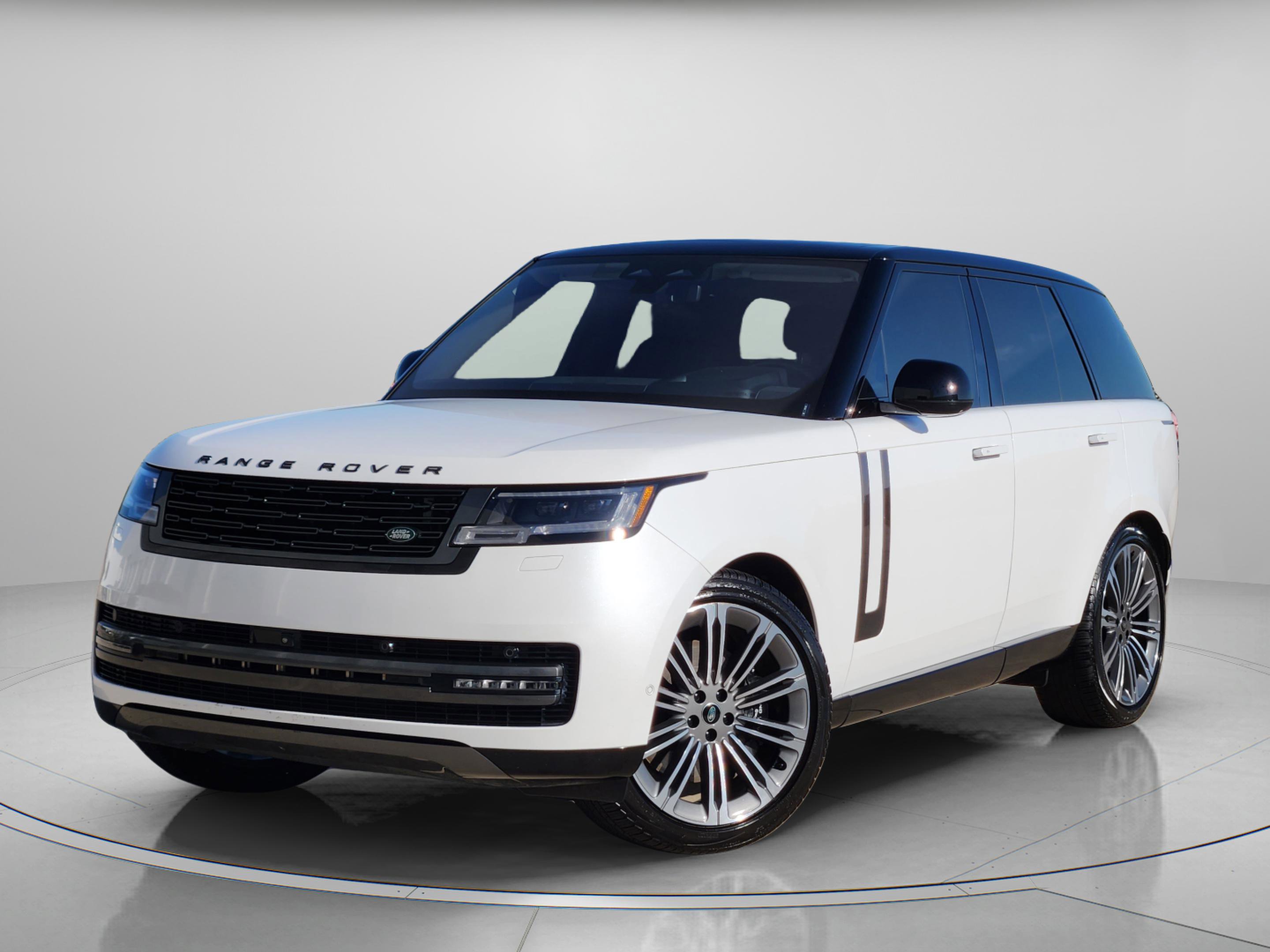 Used 2023 Land Rover Range Rover SE AWD/4WD video 1